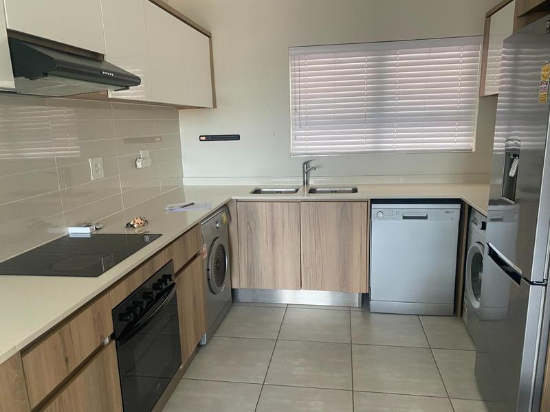 To Let 2 Bedroom Property for Rent in Richwood Western Cape